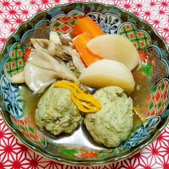 青汁鶏団子の煮物.JPG